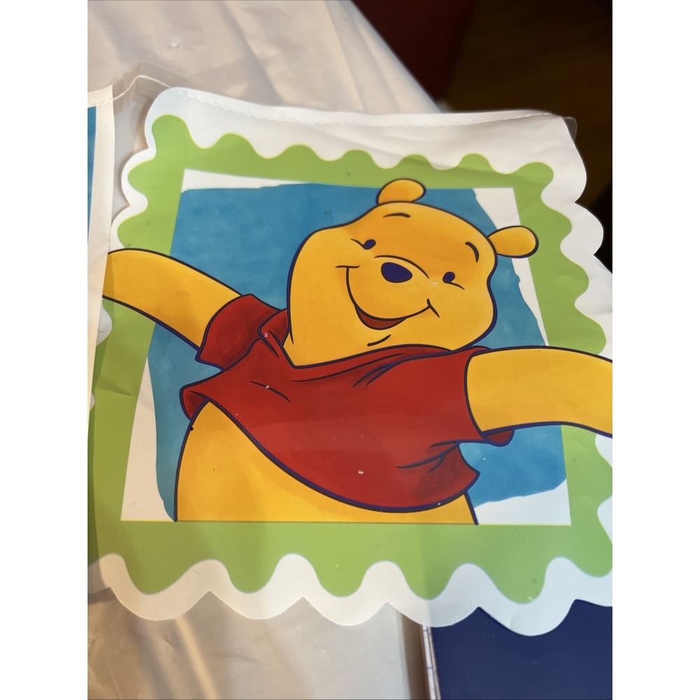 Winnie The Pooh "Happy Birthday" Banner & 5 Invitations